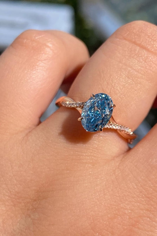 Queen Blue Topaz Ring