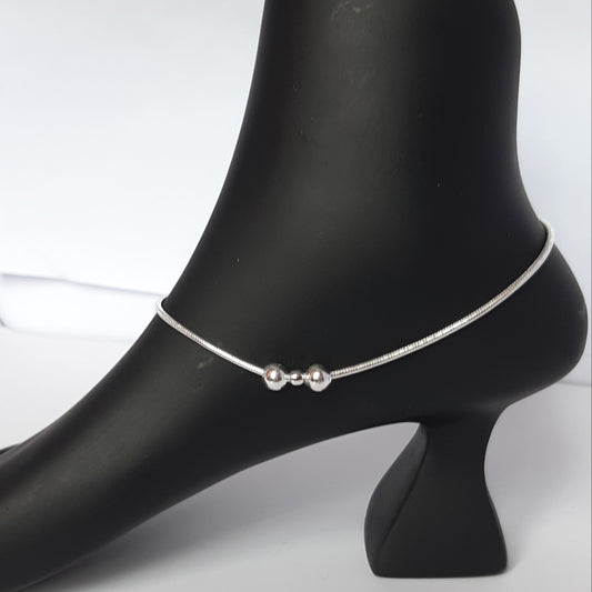 Sleek Orbit Silver Anklets