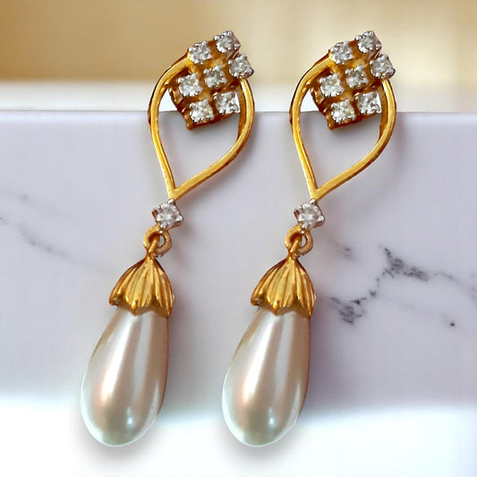 Dewfall Pearl Earrings