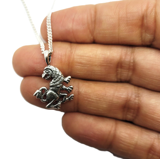 Leo Zodiac Pendant with Chain