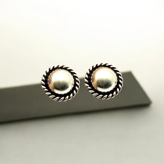 Pearly Rope Edge Studs